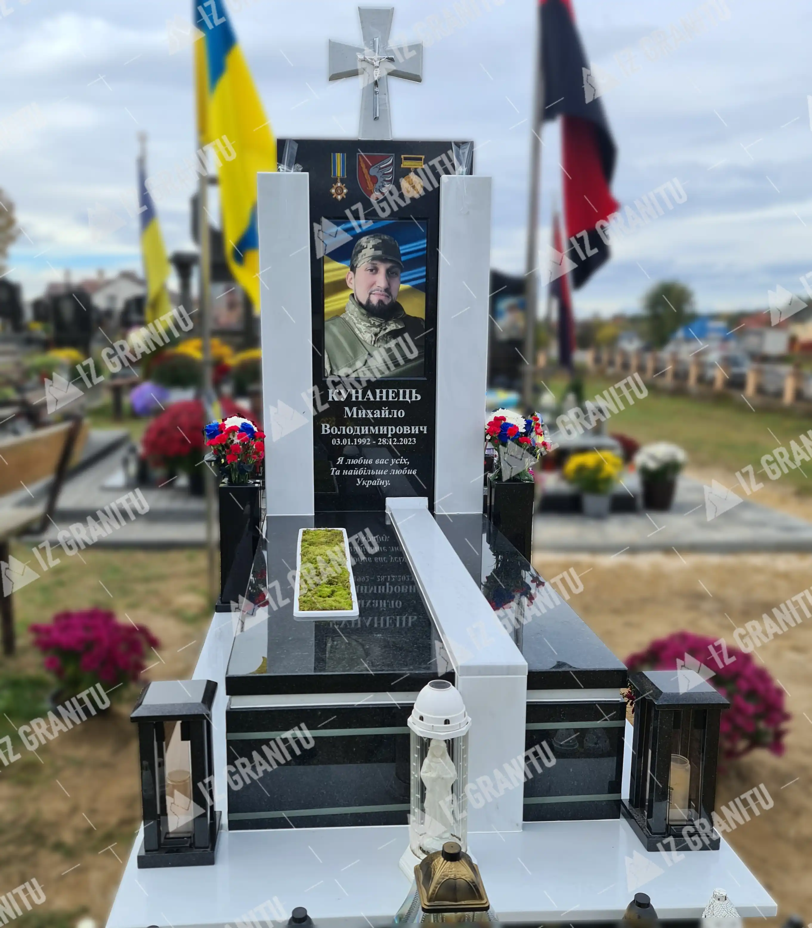 Пам'ятник для військових 26